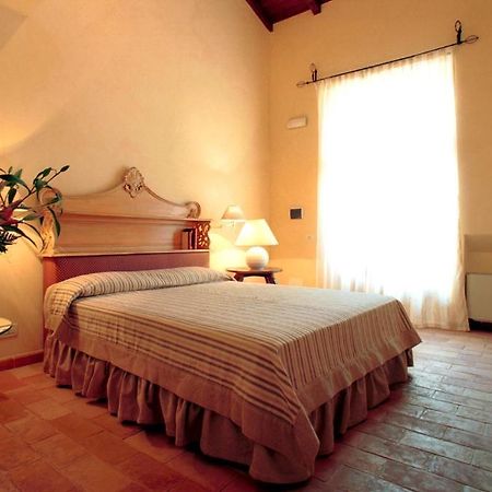 Agriturismo Lecanfore Vendégház Castel di Leva Szoba fotó